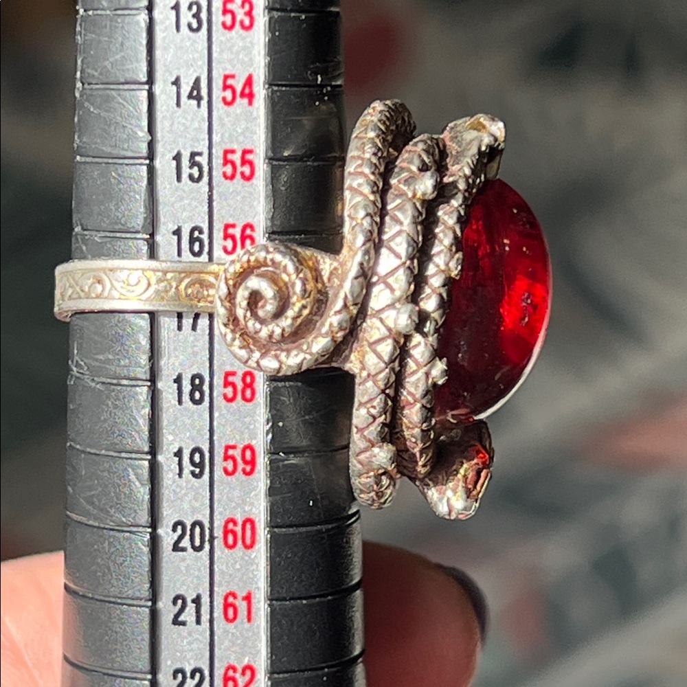Vintage Coiled Snake Serpent Flashy Red Cabochon Fashion Ring Adjustable - Picture 4 of 11
